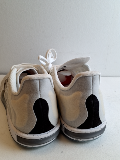 NB Minimus sneakers